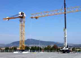 Liebherr 30 EC-B 2,5, Liebherr